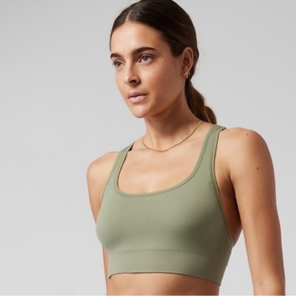 NWT-Athleta Aurora Scoop Bra, D-DD
